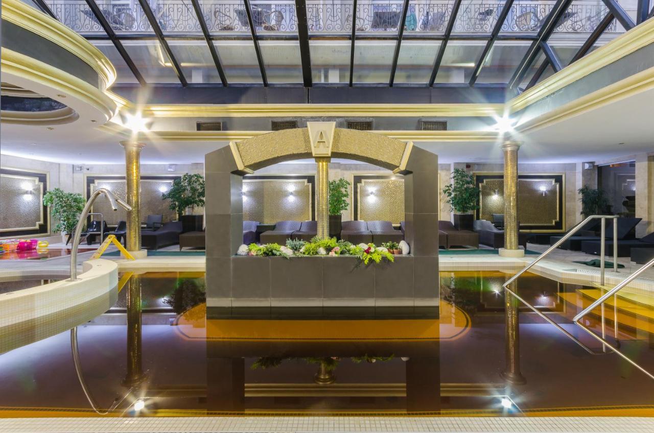 Hotel Aurum Hajdúszoboszló Εξωτερικό φωτογραφία